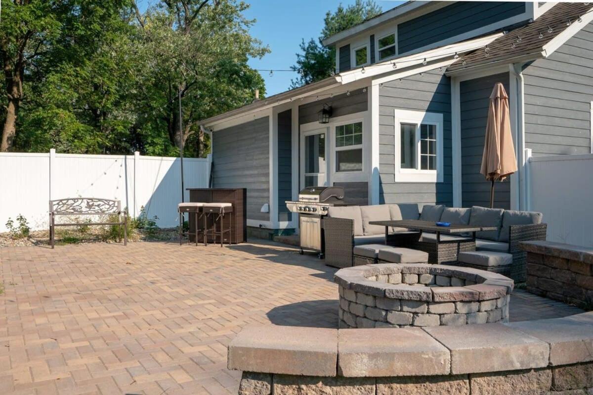The Lucky Charm Home Of The Fighting Irish! Bbq Outdoor Games Coffee South Bend Dış mekan fotoğraf